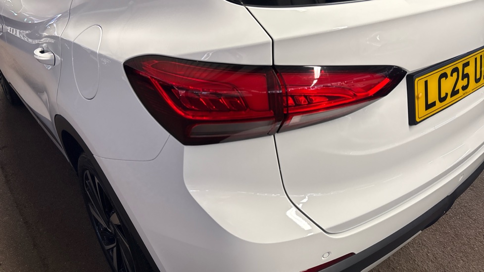 MG ZS 1.5 Hybrid+ Trophy 5dr Auto Hybrid Hatchback - Image 54