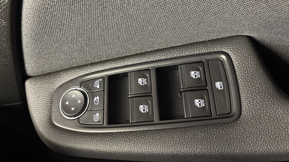 Renault Clio 1.6 E-TECH full hybrid 145 Esprit Alpine 5dr Auto Hybrid Hatchback - Image 23