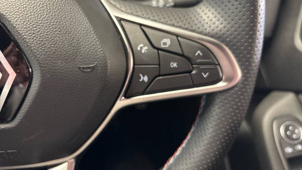 Renault Clio 1.6 E-TECH full hybrid 145 Esprit Alpine 5dr Auto Hybrid Hatchback - Image 27