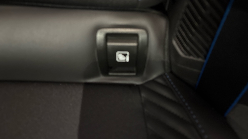 Renault Clio 1.6 E-TECH full hybrid 145 Esprit Alpine 5dr Auto Hybrid Hatchback - Image 66