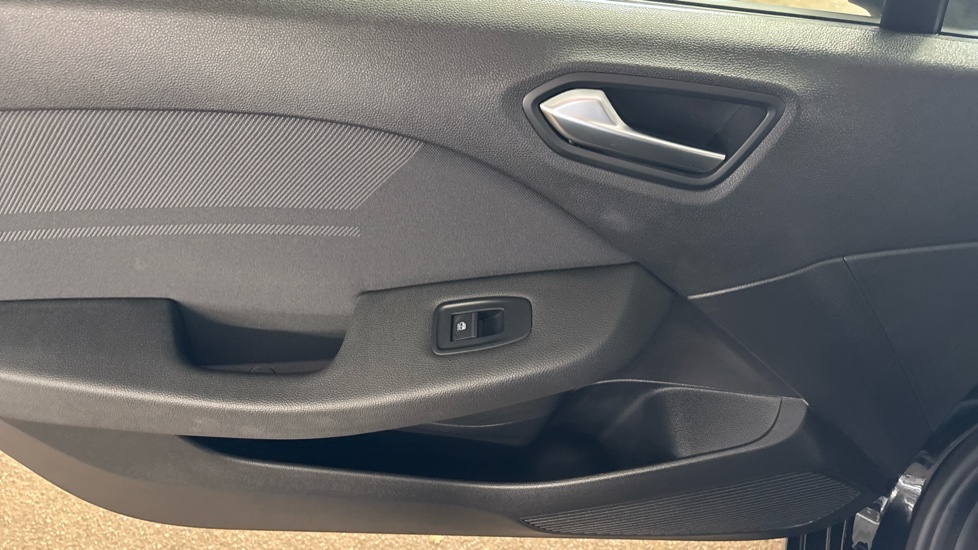 Renault Clio 1.6 E-TECH full hybrid 145 Esprit Alpine 5dr Auto Hybrid Hatchback - Image 71