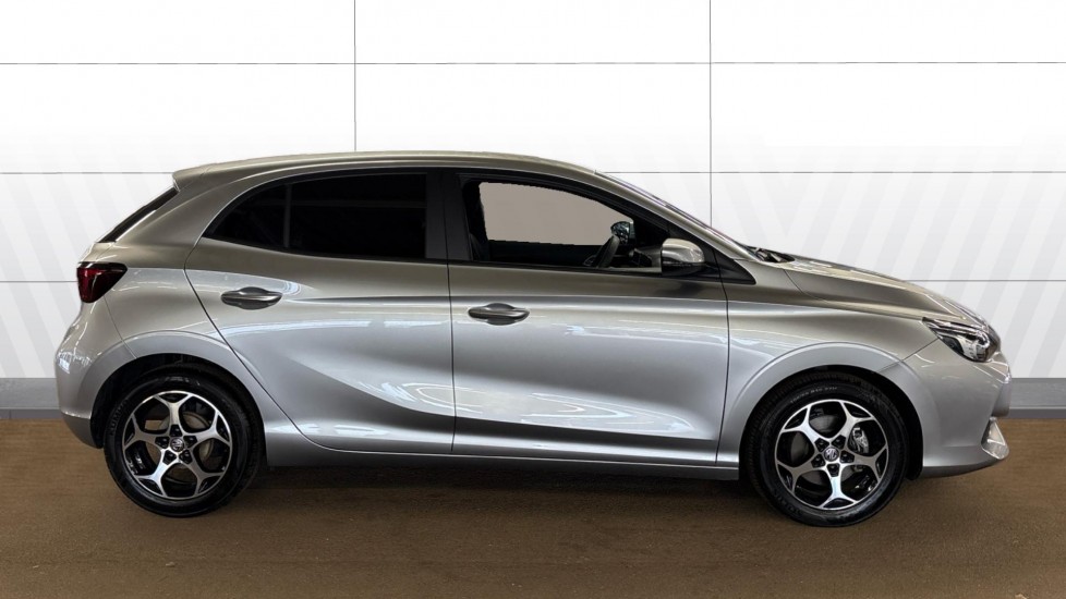 MG MG3 1.5 SE 5dr Petrol Hatchback - Image 5