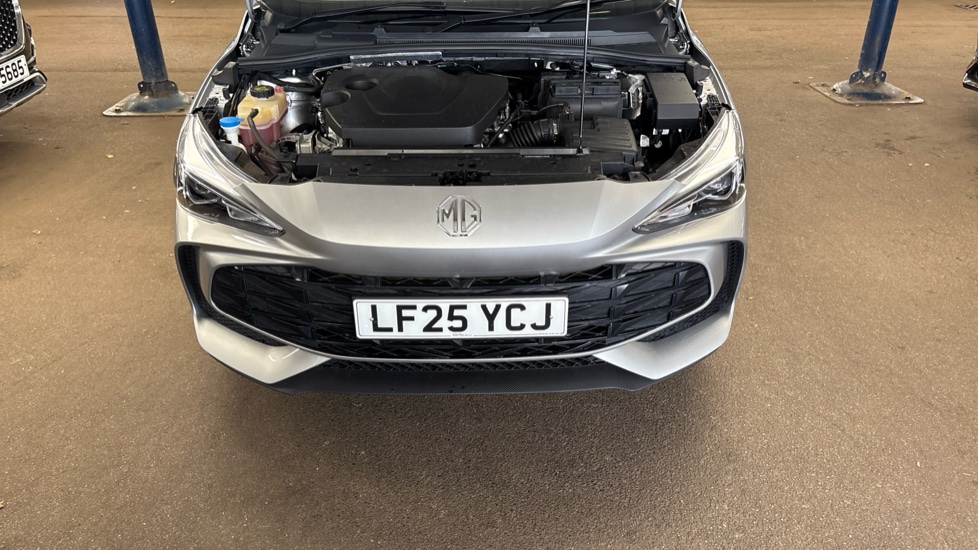 MG MG3 1.5 SE 5dr Petrol Hatchback - Image 8