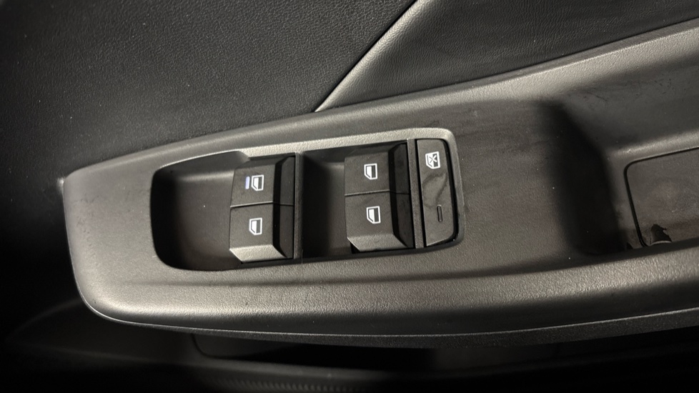 MG MG3 1.5 SE 5dr Petrol Hatchback - Image 22