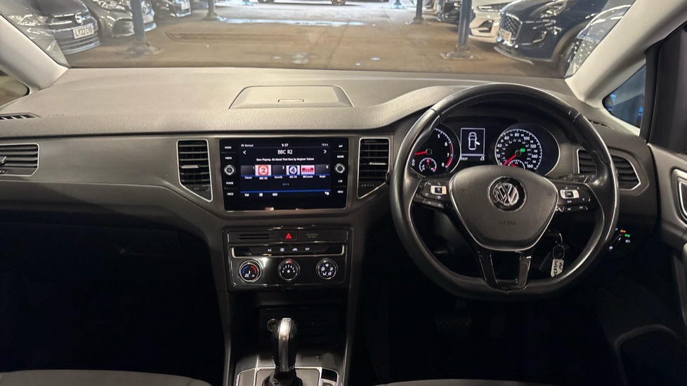 Volkswagen Golf SV 1.5 TSI EVO 150 SE 5dr DSG Petrol Hatchback - Image 10