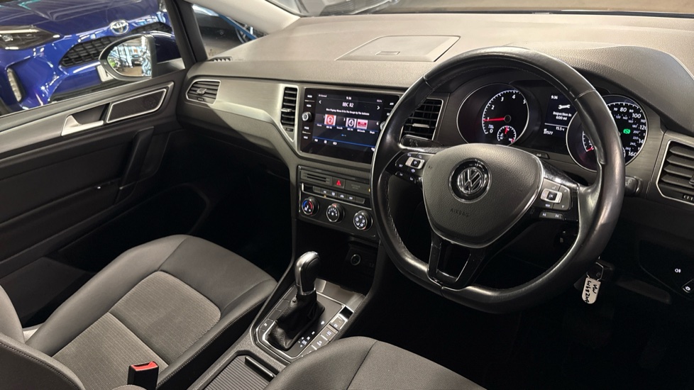 Volkswagen Golf SV 1.5 TSI EVO 150 SE 5dr DSG Petrol Hatchback - Image 14