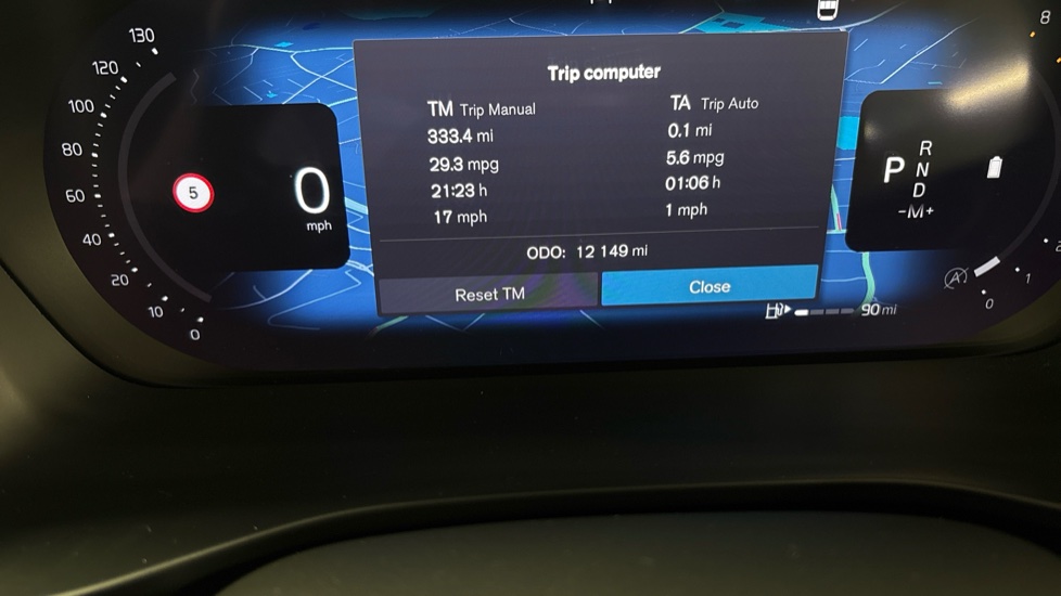 Volvo XC40 2.0 B3P Ultra Dark 5dr Auto Petrol Estate - Image 18