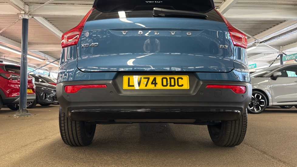 Volvo XC40 2.0 B3P Ultra Dark 5dr Auto Petrol Estate - Image 53