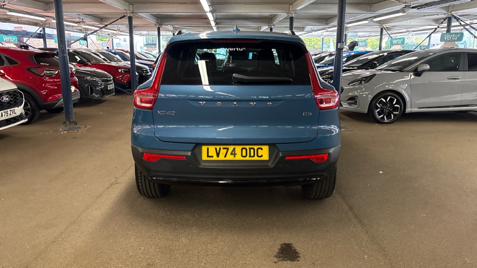 Volvo XC40 2.0 B3P Ultra Dark 5dr Auto Petrol Estate - Image 54
