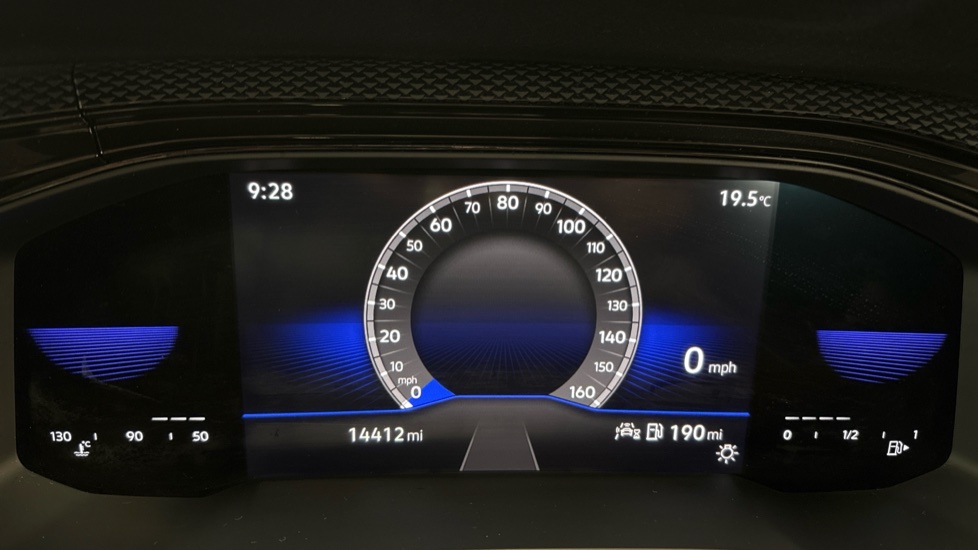 Volkswagen Polo 1.0 TSI Life 5dr Petrol Hatchback - Image 18