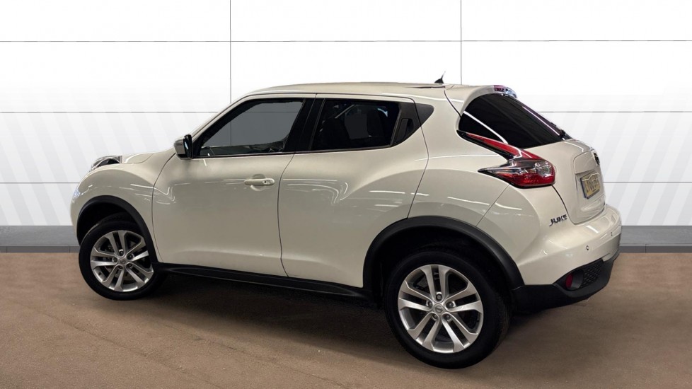 Nissan Juke 1.6 N-Connecta 5dr Xtronic Petrol Hatchback - Image 2