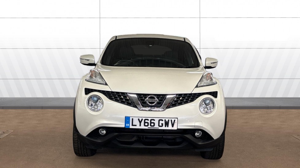 Nissan Juke 1.6 N-Connecta 5dr Xtronic Petrol Hatchback - Image 3