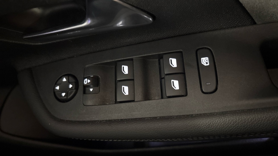 Vauxhall Mokka 1.2 Turbo Ultimate 5dr Auto Petrol Hatchback - Image 21
