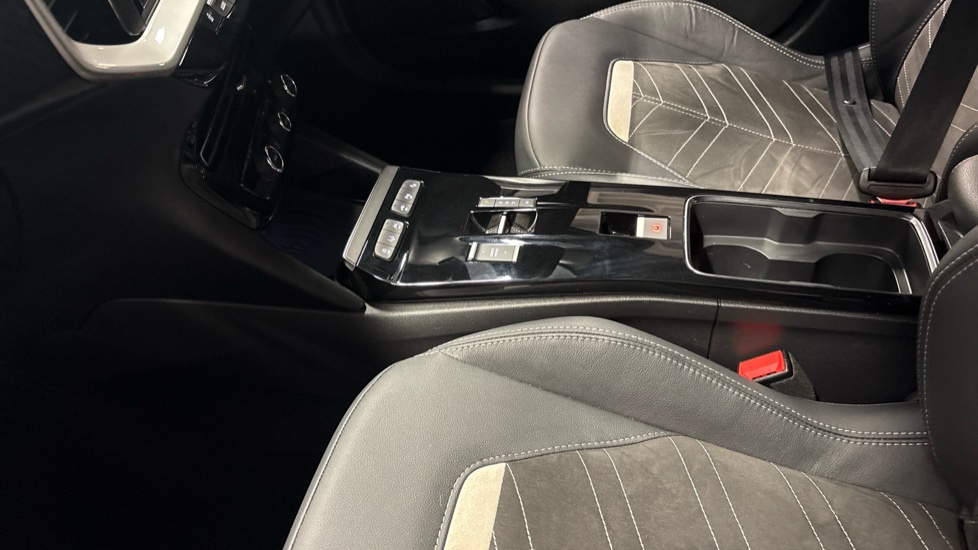 Vauxhall Mokka 1.2 Turbo Ultimate 5dr Auto Petrol Hatchback - Image 64