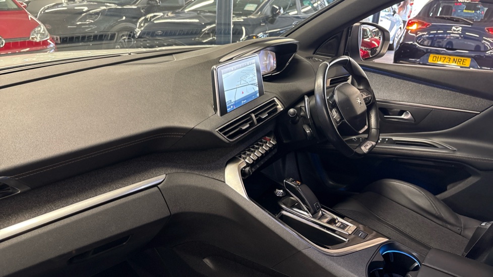 Peugeot 5008 1.5 BlueHDi GT Line Premium 5dr EAT8 Diesel Estate - Image 9
