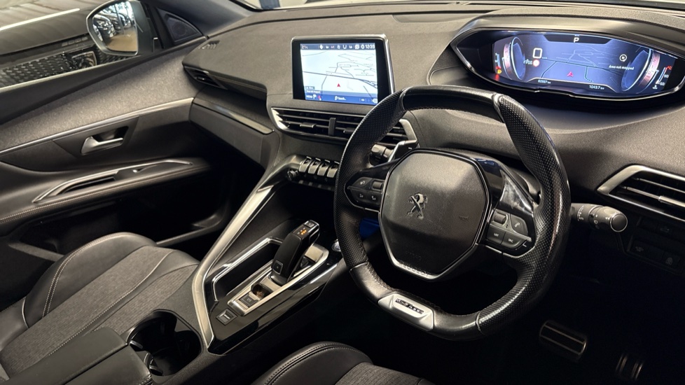 Peugeot 5008 1.5 BlueHDi GT Line Premium 5dr EAT8 Diesel Estate - Image 14