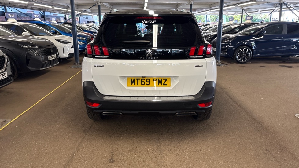 Peugeot 5008 1.5 BlueHDi GT Line Premium 5dr EAT8 Diesel Estate - Image 54