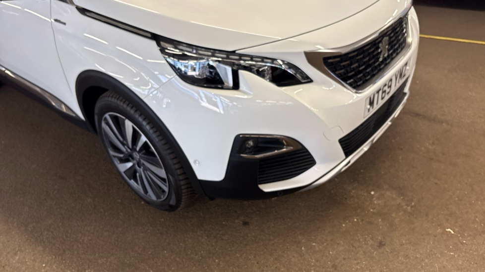 Peugeot 5008 1.5 BlueHDi GT Line Premium 5dr EAT8 Diesel Estate - Image 76
