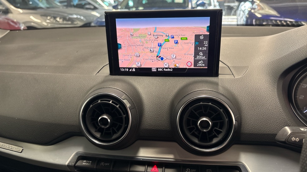 Audi Q2 SQ2 Quattro 5dr S Tronic Petrol Estate - Image 32