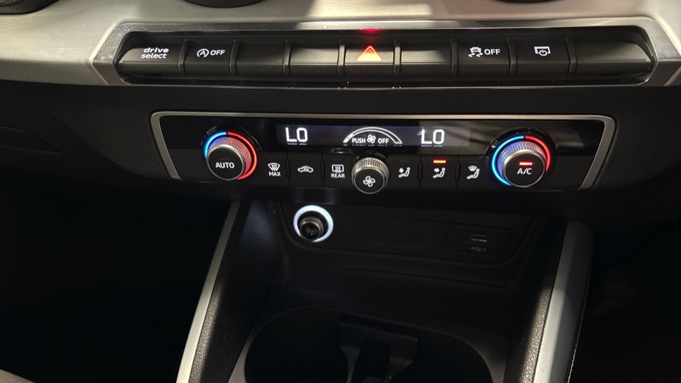 Audi Q2 SQ2 Quattro 5dr S Tronic Petrol Estate - Image 38