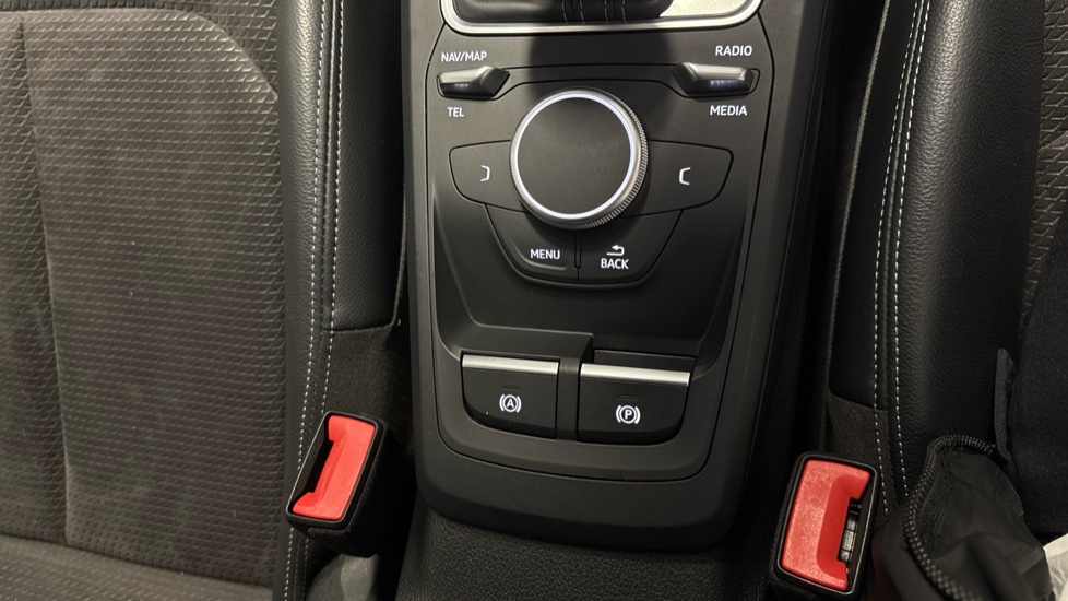 Audi Q2 SQ2 Quattro 5dr S Tronic Petrol Estate - Image 39