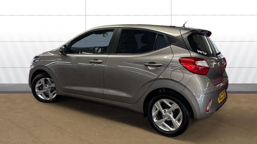 Hyundai i10 1.0 MPi SE Connect 5dr Auto Petrol Hatchback - Image 2