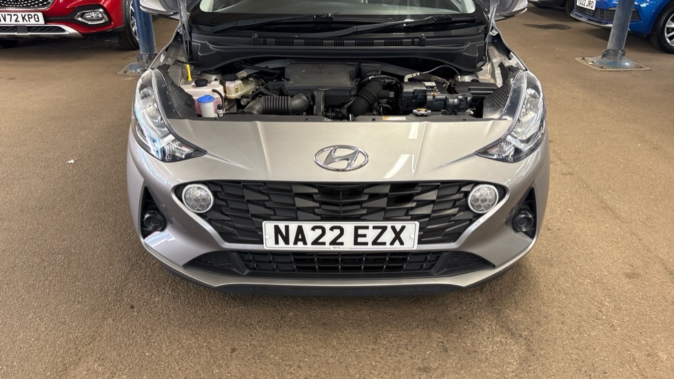Hyundai i10 1.0 MPi SE Connect 5dr Auto Petrol Hatchback - Image 8