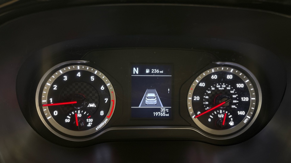 Hyundai i10 1.0 MPi SE Connect 5dr Auto Petrol Hatchback - Image 18