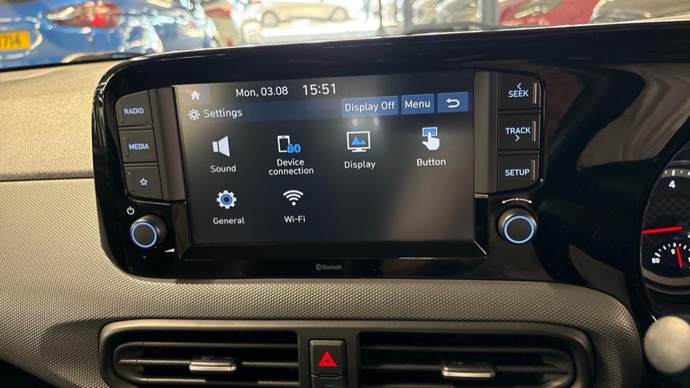 Hyundai i10 1.0 MPi SE Connect 5dr Auto Petrol Hatchback - Image 34