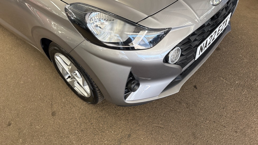 Hyundai i10 1.0 MPi SE Connect 5dr Auto Petrol Hatchback - Image 70