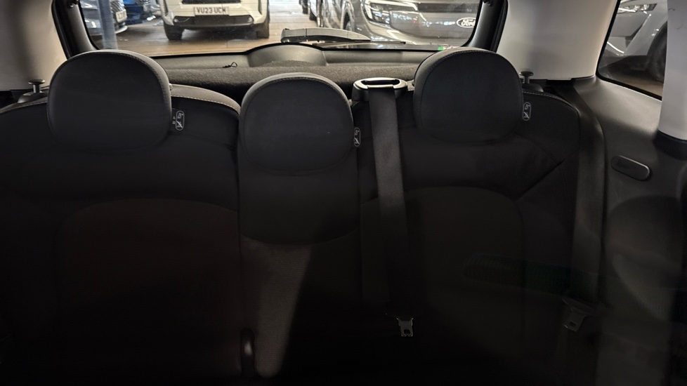MINI Hatchback 1.5 Cooper Classic 5dr Auto Petrol Hatchback - Image 15