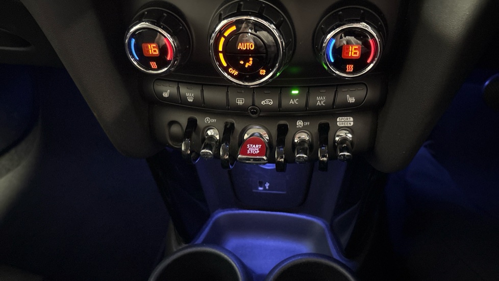 MINI Hatchback 1.5 Cooper Classic 5dr Auto Petrol Hatchback - Image 36