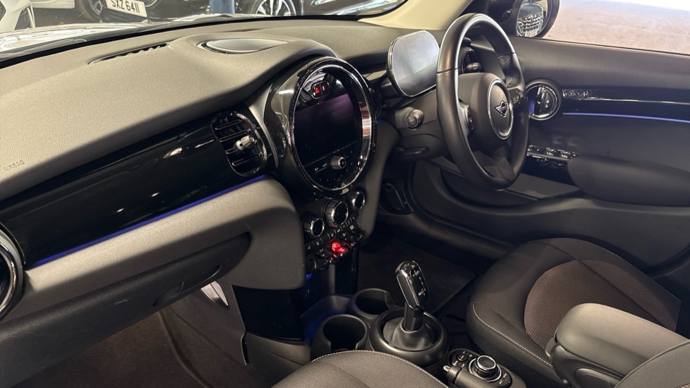 MINI Hatchback 1.5 Cooper Classic 5dr Auto Petrol Hatchback - Image 65