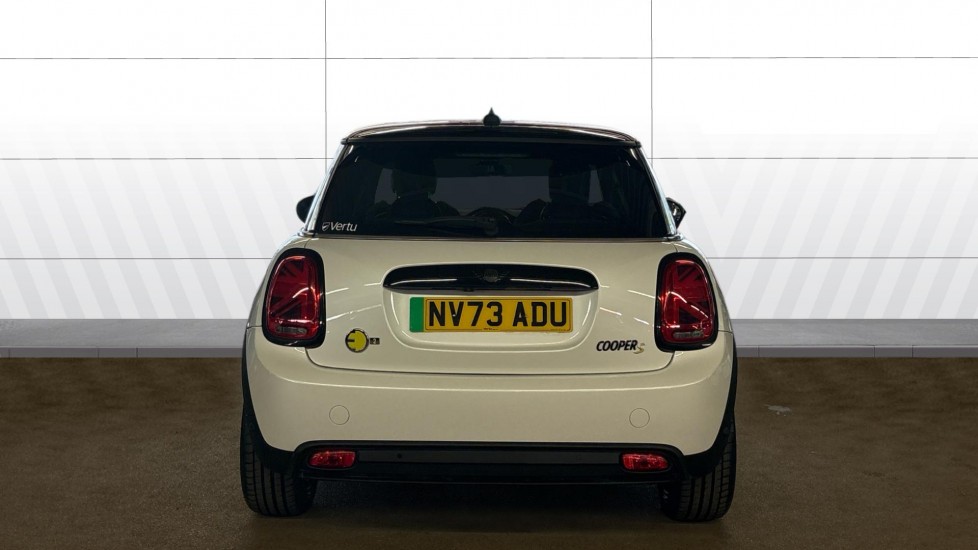 MINI Hatchback 135kW Cooper S Level 2 33kWh 3dr Auto Electric Hatchback - Image 6