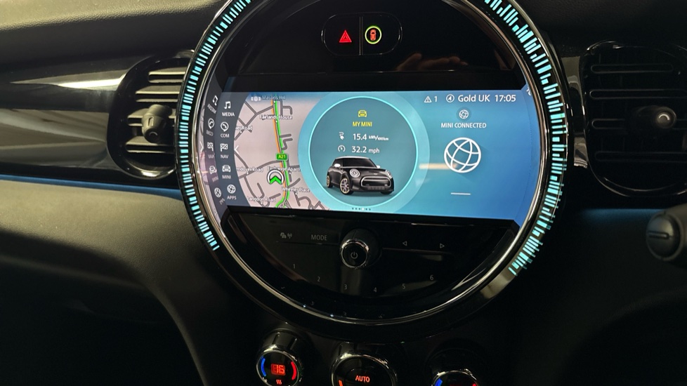 MINI Hatchback 135kW Cooper S Level 2 33kWh 3dr Auto Electric Hatchback - Image 36