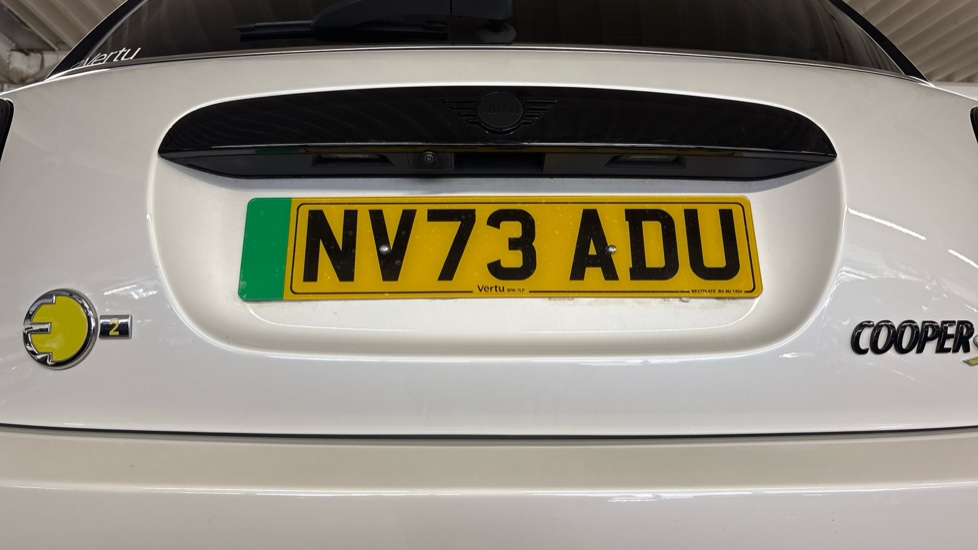 MINI Hatchback 135kW Cooper S Level 2 33kWh 3dr Auto Electric Hatchback - Image 47