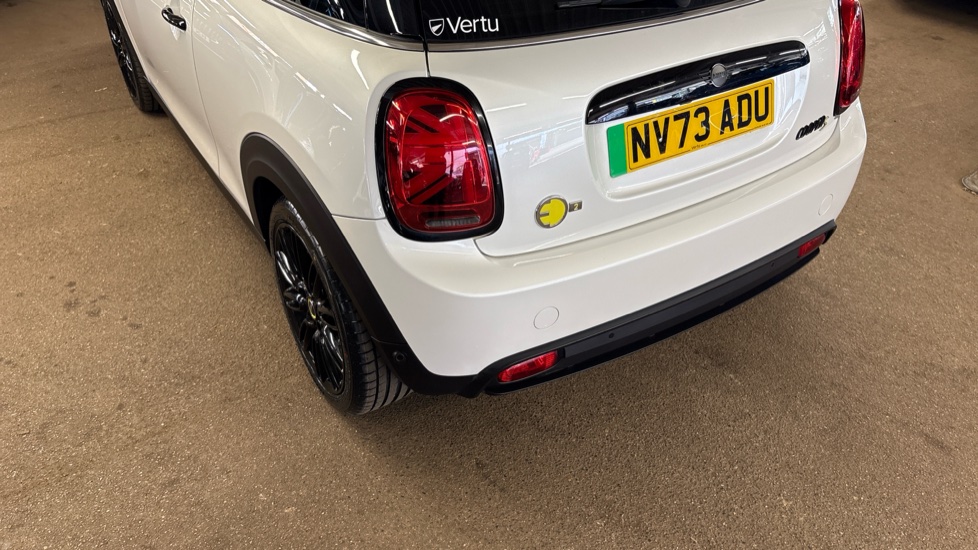 MINI Hatchback 135kW Cooper S Level 2 33kWh 3dr Auto Electric Hatchback - Image 49