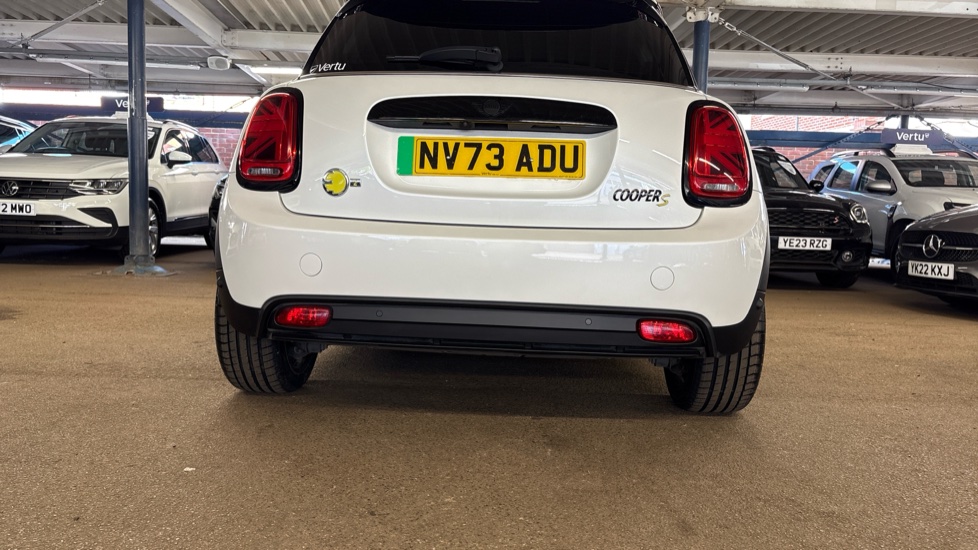 MINI Hatchback 135kW Cooper S Level 2 33kWh 3dr Auto Electric Hatchback - Image 51