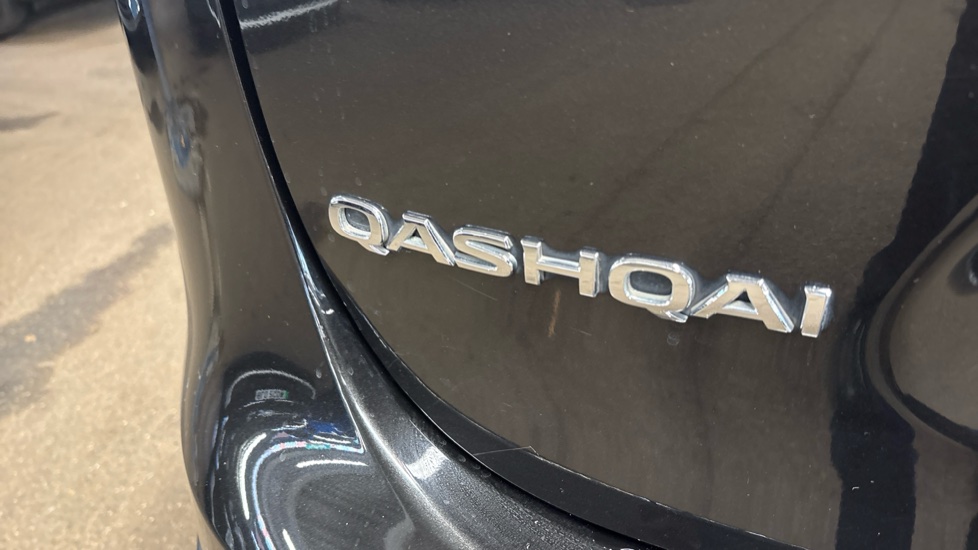 Nissan Qashqai 1.6 dCi N-Connecta 5dr Xtronic Diesel Hatchback - Image 50