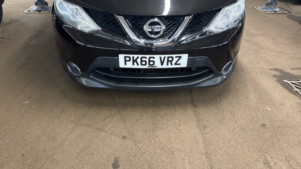 Nissan Qashqai 1.6 dCi N-Connecta 5dr Xtronic Diesel Hatchback - Image 74