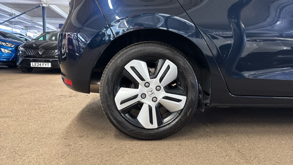 Honda Jazz 1.5 i-MMD Hybrid EX 5dr eCVT Hybrid Hatchback - Image 7