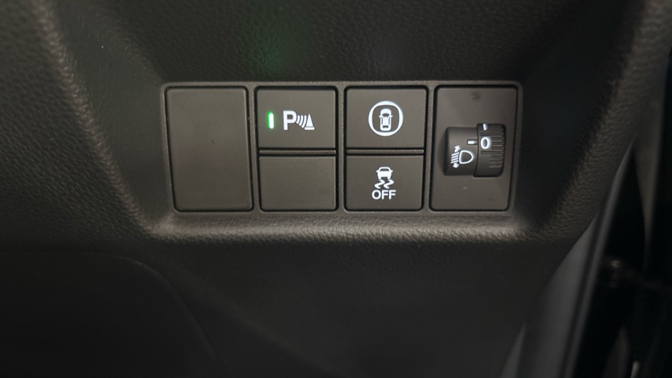 Honda Jazz 1.5 i-MMD Hybrid EX 5dr eCVT Hybrid Hatchback - Image 26