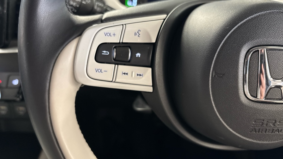Honda Jazz 1.5 i-MMD Hybrid EX 5dr eCVT Hybrid Hatchback - Image 29