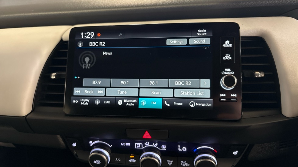 Honda Jazz 1.5 i-MMD Hybrid EX 5dr eCVT Hybrid Hatchback - Image 37