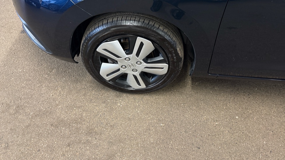 Honda Jazz 1.5 i-MMD Hybrid EX 5dr eCVT Hybrid Hatchback - Image 63