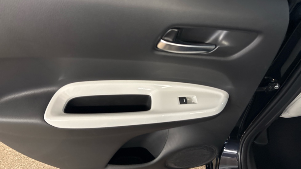 Honda Jazz 1.5 i-MMD Hybrid EX 5dr eCVT Hybrid Hatchback - Image 64