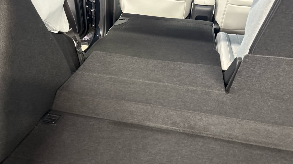 Honda Jazz 1.5 i-MMD Hybrid EX 5dr eCVT Hybrid Hatchback - Image 68