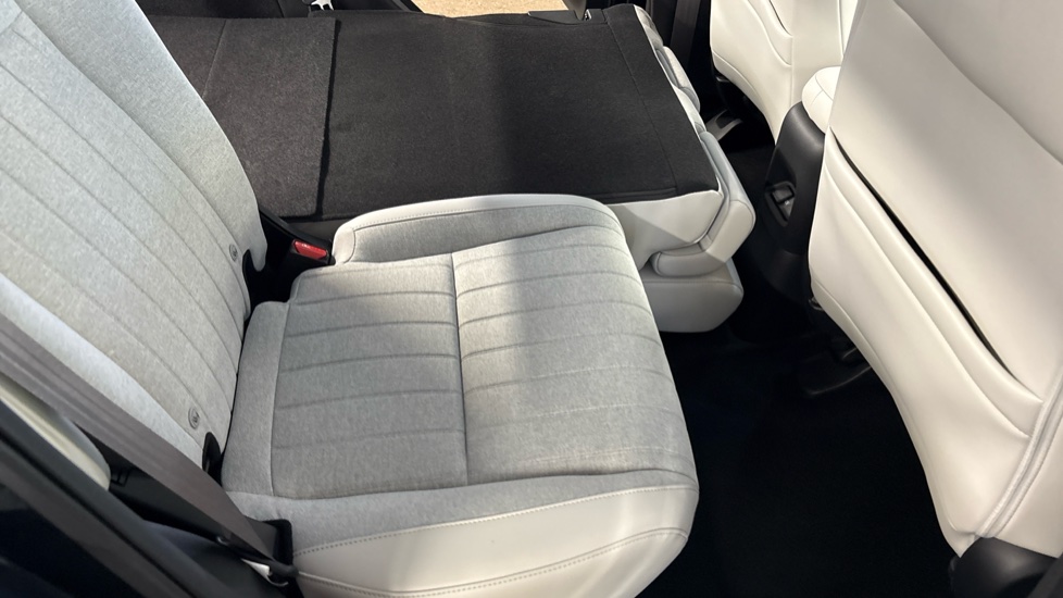 Honda Jazz 1.5 i-MMD Hybrid EX 5dr eCVT Hybrid Hatchback - Image 69
