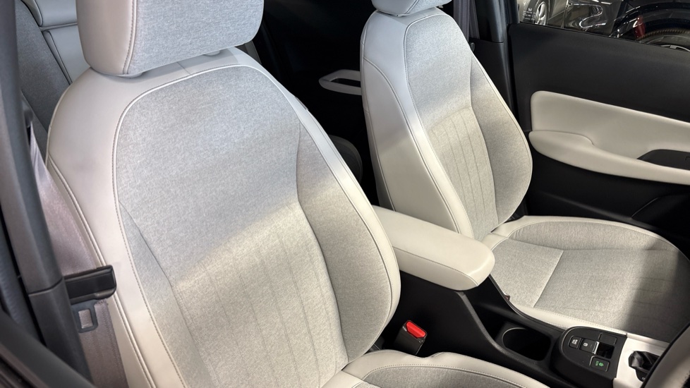 Honda Jazz 1.5 i-MMD Hybrid EX 5dr eCVT Hybrid Hatchback - Image 73