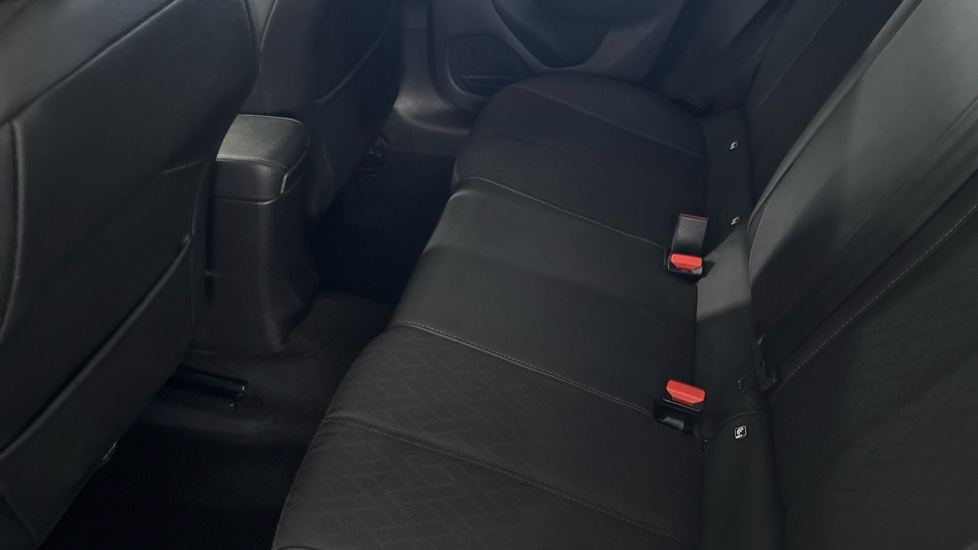 Vauxhall Corsa 1.2 Elite Edition 5dr Petrol Hatchback - Image 16
